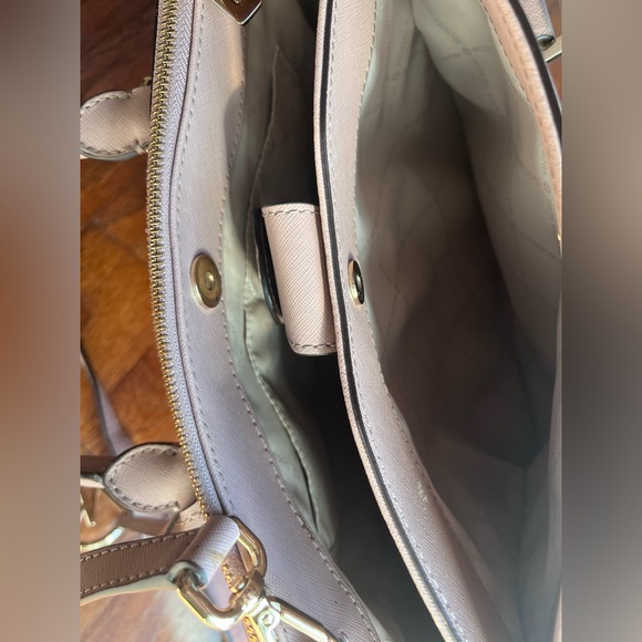 Michael Kors Blush Shoulder Bag - Picture 6 of 6